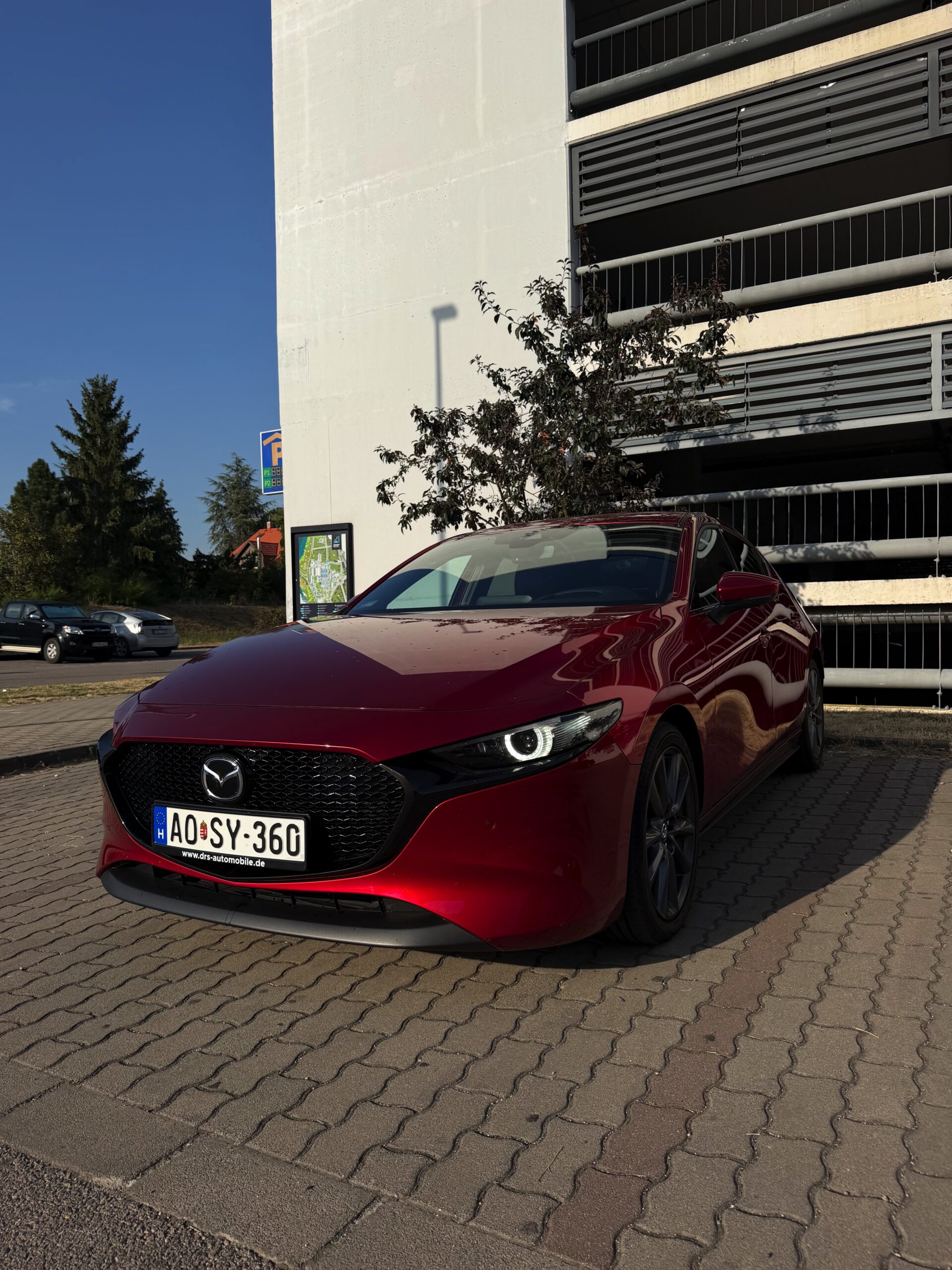 Mazda 3 referencia autóbehozatal